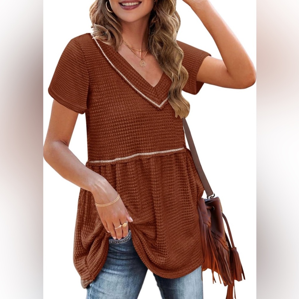 ZOWODO Women's Comfy V Neck Peplum Hem Pullover Tunics